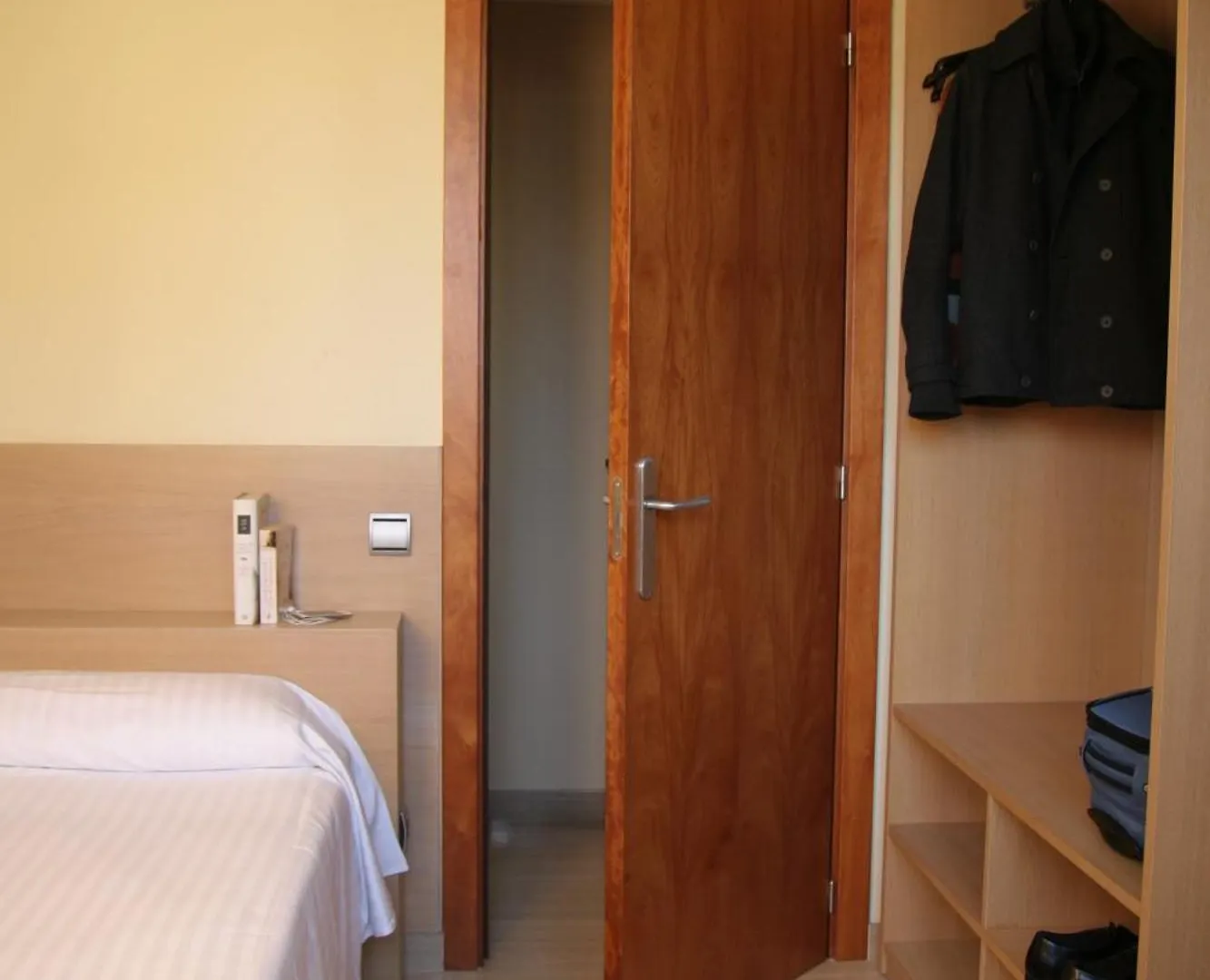 Apartaments Arago565 Barcelona Apartmanhotel