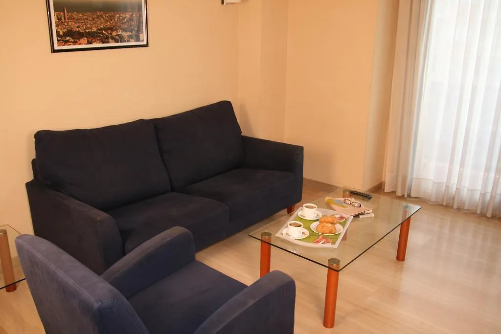 Apartaments Arago565 Barcelona 2*,